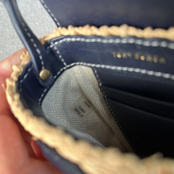 TORY BURCH Miller Straw Phone Crossbody - Midnight - Picture 14 of 16